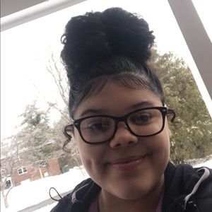 Meet your Posher, Ariana